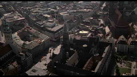 Screenshot [02] zum Film '21 Stunden von München, Die'