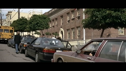 Screenshot [02] zum Film 'Mrs. Doubtfire - Das stachelige Kindermädchen'
