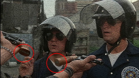 Fehlerbild [12] zum Film 'Police Academy - Dümmer als die Polizei erlaubt'