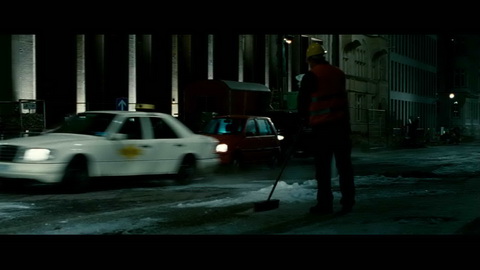 Screenshot [24] zum Film 'Unknown Identity'