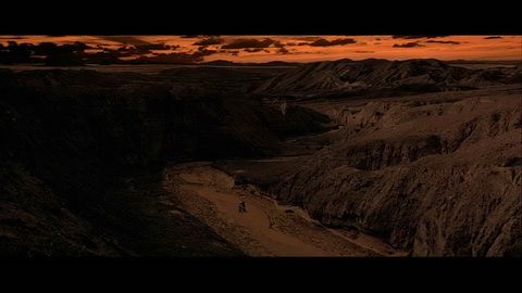 Screenshot [02] zum Film 'Star Wars: Episode IV (Krieg der Sterne)'