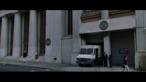 Screenshot [01] zum Film 'Miss Undercover 2 – Fabelhaft und bewaffnet'