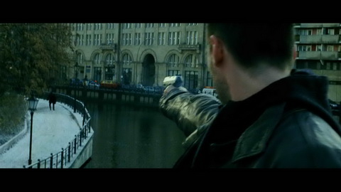 Screenshot [37] zum Film 'Bourne Verschwörung, Die'