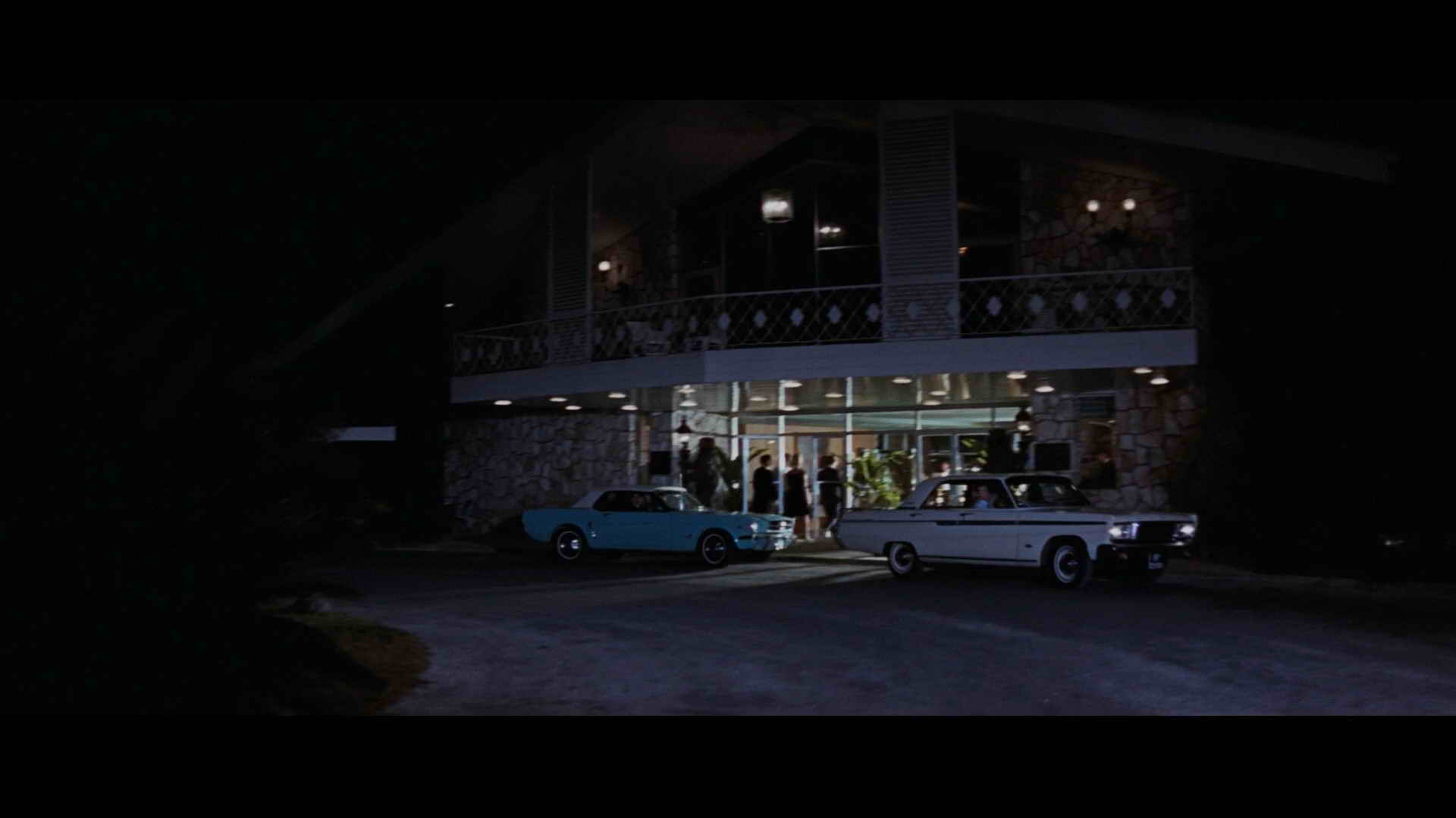 Screenshot [11] zum Film 'James Bond - Feuerball'