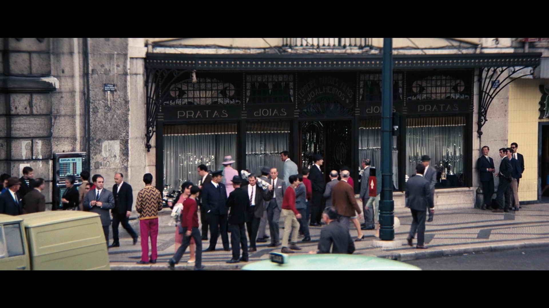 Screenshot [06] zum Film 'James Bond - Im Geheimdienst ihrer Majestät'