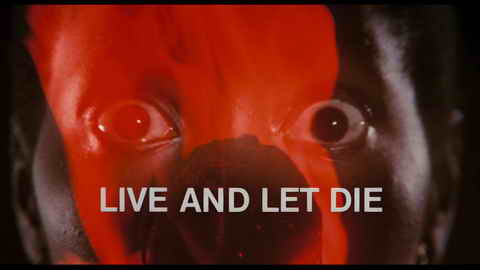 Titelbildschirm vom Film James Bond - Leben und Sterben lassen