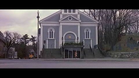 Screenshot [07] zum Film 'Haus an der Friedhofsmauer, Das'