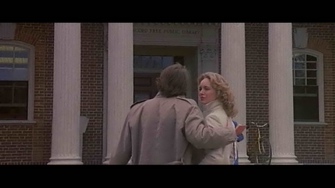 Screenshot [08] zum Film 'Haus an der Friedhofsmauer, Das'
