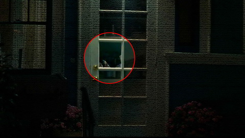 Fehlerbild [05] zum Film 'Disturbia - Auch Killer haben Nachbarn'
