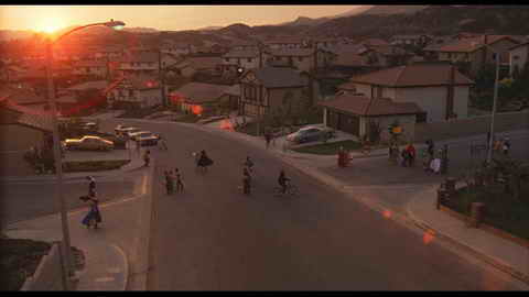 Screenshot [05] zum Film 'E.T. - Der Außerirdische'