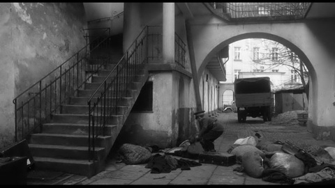 Screenshot [17] zum Film 'Schindlers Liste'