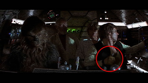 Fehlerbild [10] zum Film 'Star Wars: Episode IV (Krieg der Sterne)'
