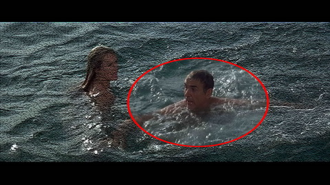 Fehlerbild [10] zum Film 'James Bond - Sag niemals nie'