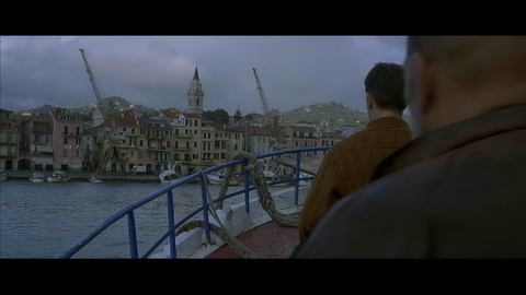 Screenshot [03] zum Film 'Bourne Identität, Die'
