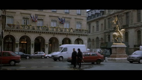 Screenshot [33] zum Film 'Bourne Identität, Die'