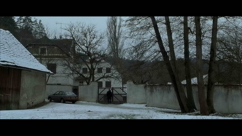 Screenshot [41] zum Film 'Bourne Identität, Die'