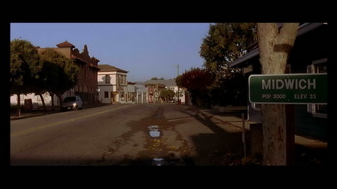 Screenshot [02] zum Film 'Dorf der Verdammten, Das'