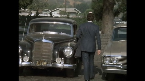 Screenshot [09] zum Film 'Columbo - Mord in Pastell'