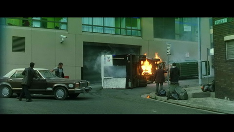 Screenshot [13] zum Film 'Matrix'