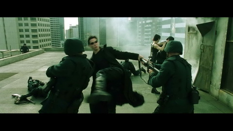 Screenshot [16] zum Film 'Matrix'