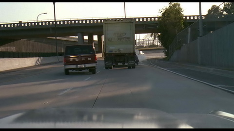 Screenshot [05] zum Film Stop! Oder meine Mami schießt!