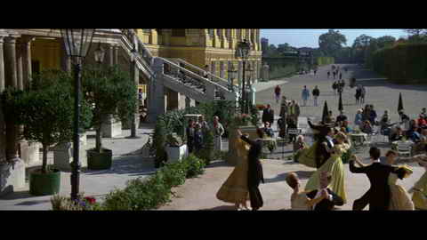 Screenshot [24] zum Film 'James Bond - Der Hauch des Todes'