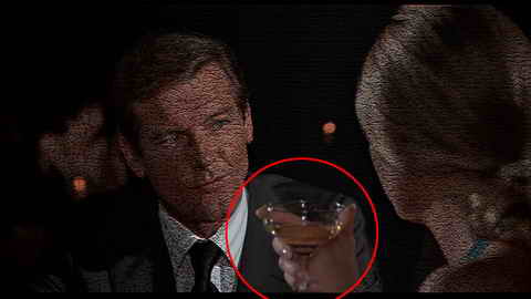 Fehlerbild [06] zum Film 'James Bond - Der Mann mit dem goldenen Colt'