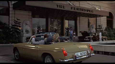 Screenshot [06] zum Film 'James Bond - Der Mann mit dem goldenen Colt'