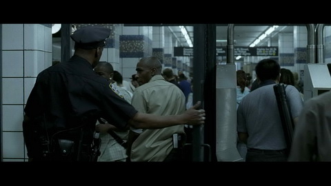 Screenshot [13] zum Film 16 Blocks