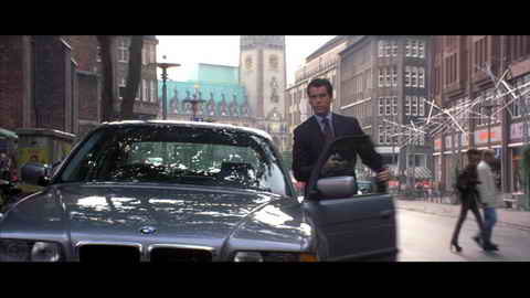 Screenshot [09] zum Film 'James Bond - Der Morgen stirbt nie'