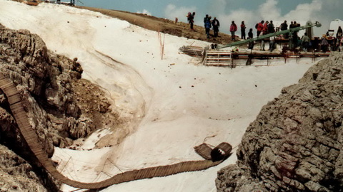 Realbild [06] zum Film 'Cliffhanger – Nur die Starken überleben'