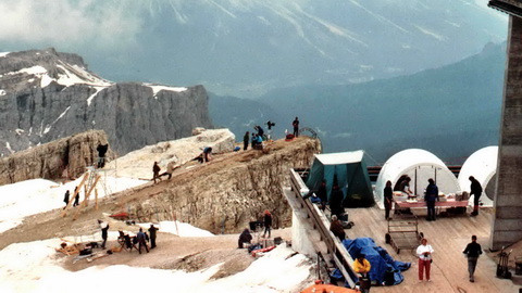 Realbild [09] zum Film 'Cliffhanger – Nur die Starken überleben'