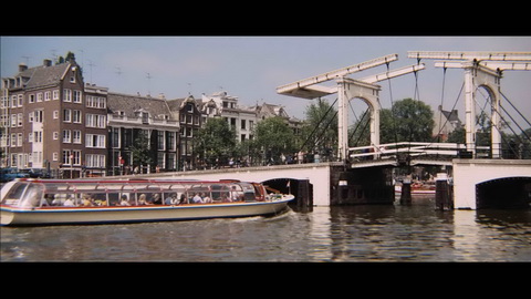 Screenshot [02] zum Film 'James Bond - Diamantenfieber'