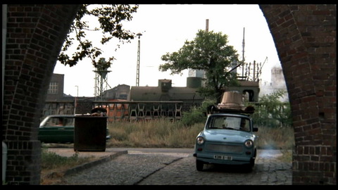 Screenshot [01] zum Film Go Trabi Go