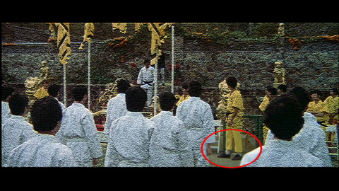 Fehlerbild [01] zum Film 'Mann mit der Todeskralle, Der'