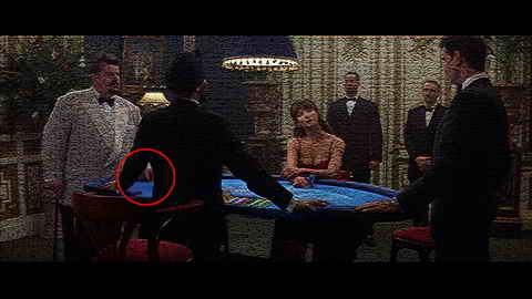 Fehlerbild [10] zum Film 'James Bond - Die Welt ist nicht genug'