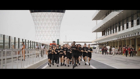Screenshot [36] zum Film F1 - Der Film
