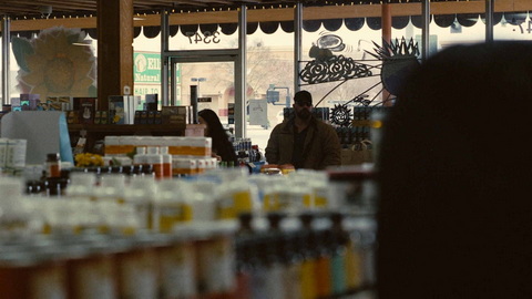 Screenshot [23] zum Film One Battle After Another