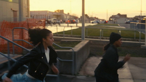 Screenshot [41] zum Film One Battle After Another
