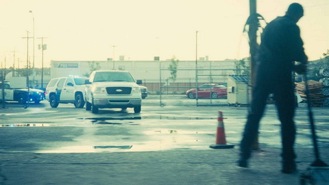Screenshot [44] zum Film One Battle After Another
