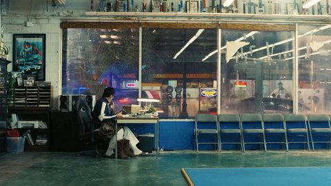 Screenshot [46] zum Film One Battle After Another