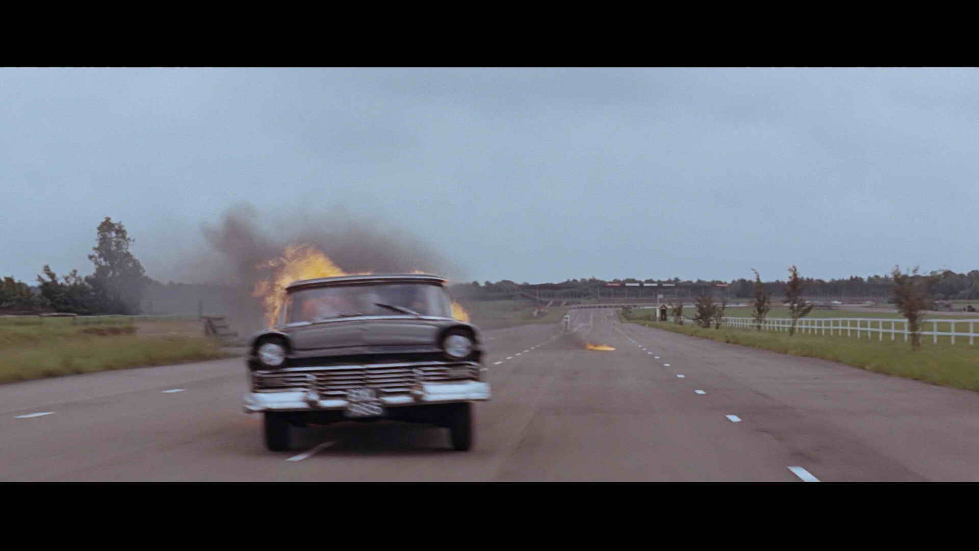 Screenshot [06] zum Film 'James Bond - Feuerball'