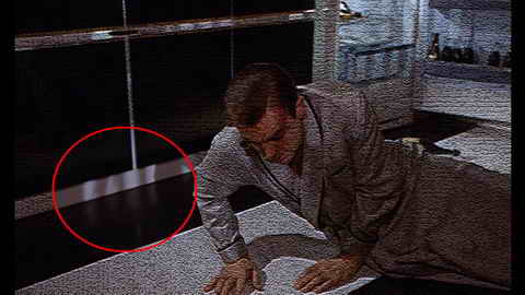 Fehlerbild [07] zum Film 'James Bond - Goldfinger'