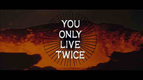 Titelbildschirm vom Film James Bond - Man lebt nur zweimal