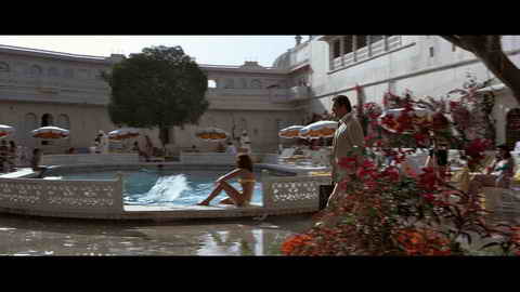 Screenshot [14] zum Film 'James Bond - Octopussy'